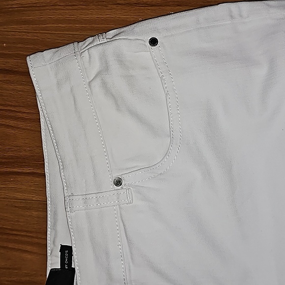 Black Label Jeans by Chico's - Picture 4 of 10